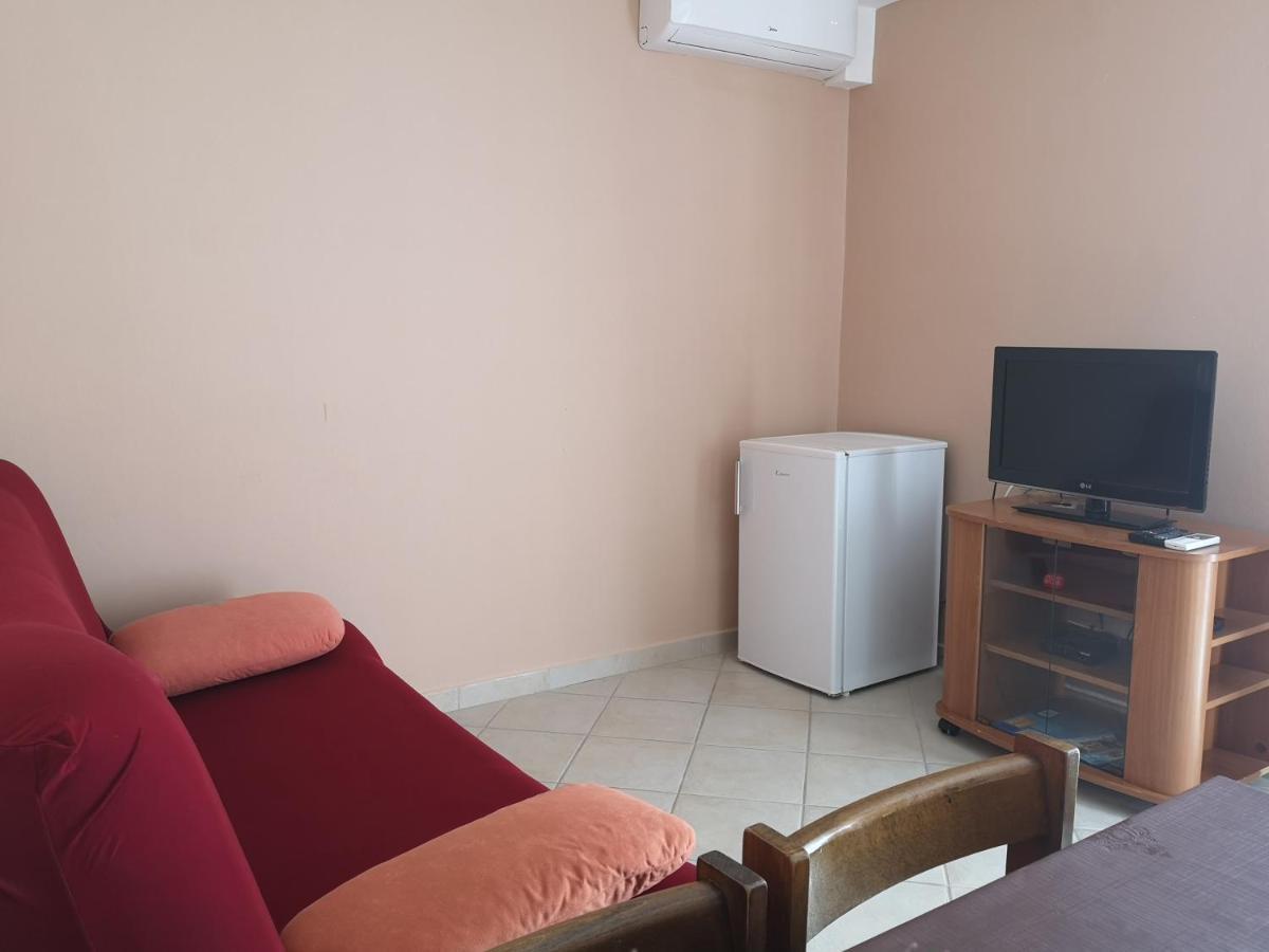 Apartmani Olivera 2 Supetarska Draga Extérieur photo