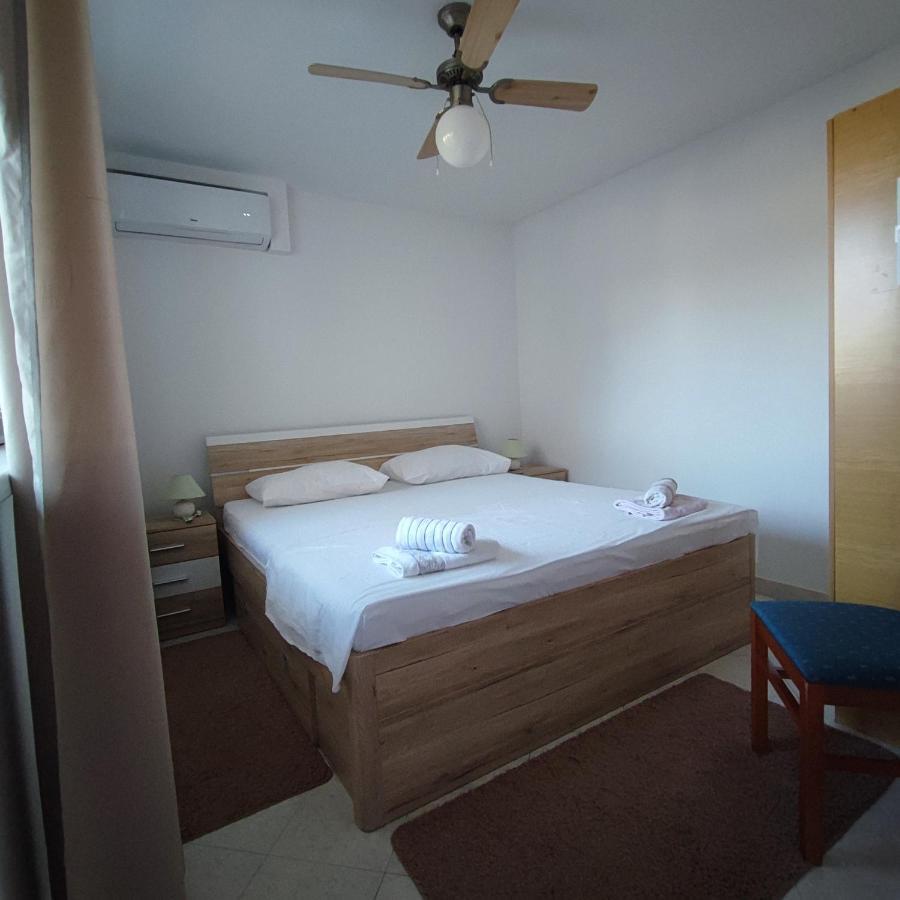 Apartmani Olivera 2 Supetarska Draga Extérieur photo